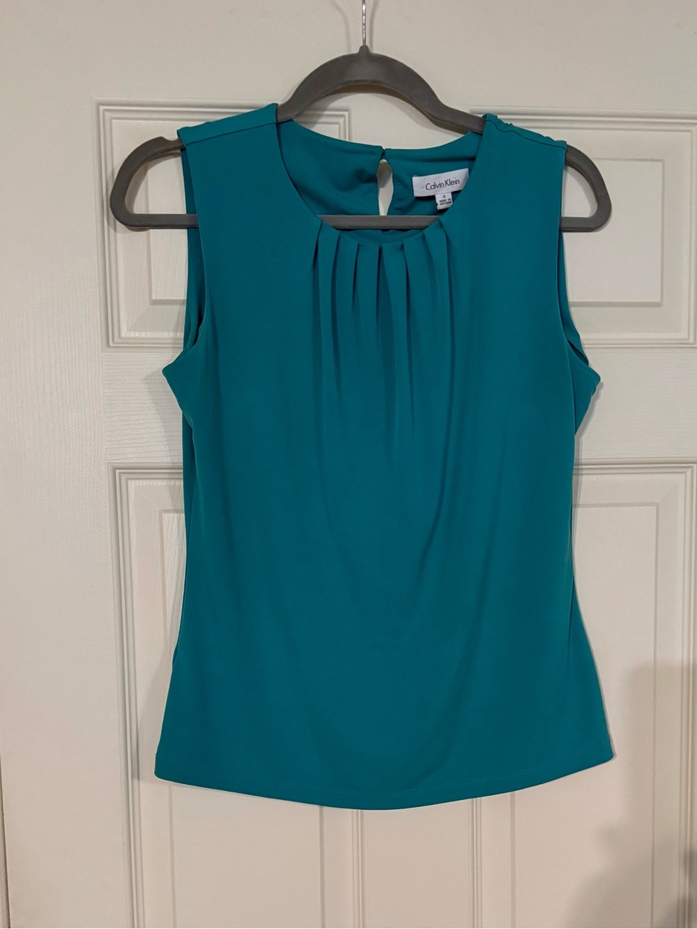 Calvin Klein Teal Green Sleeveless Pleated-Neck Blouse - Picture 2 of 5